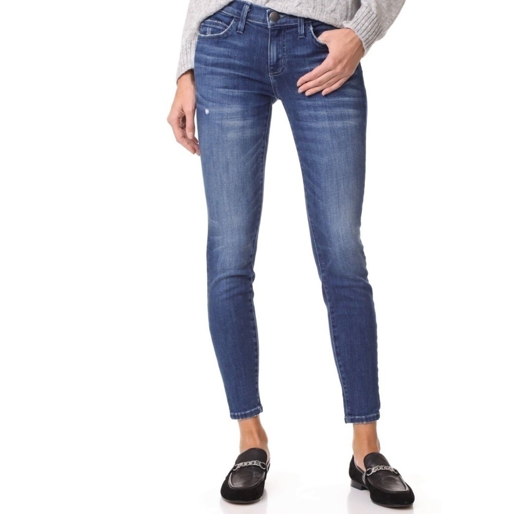 Current/Elliott The Stiletto Skinny Mid Rise Jeans in Sahara Destroy Wash 26